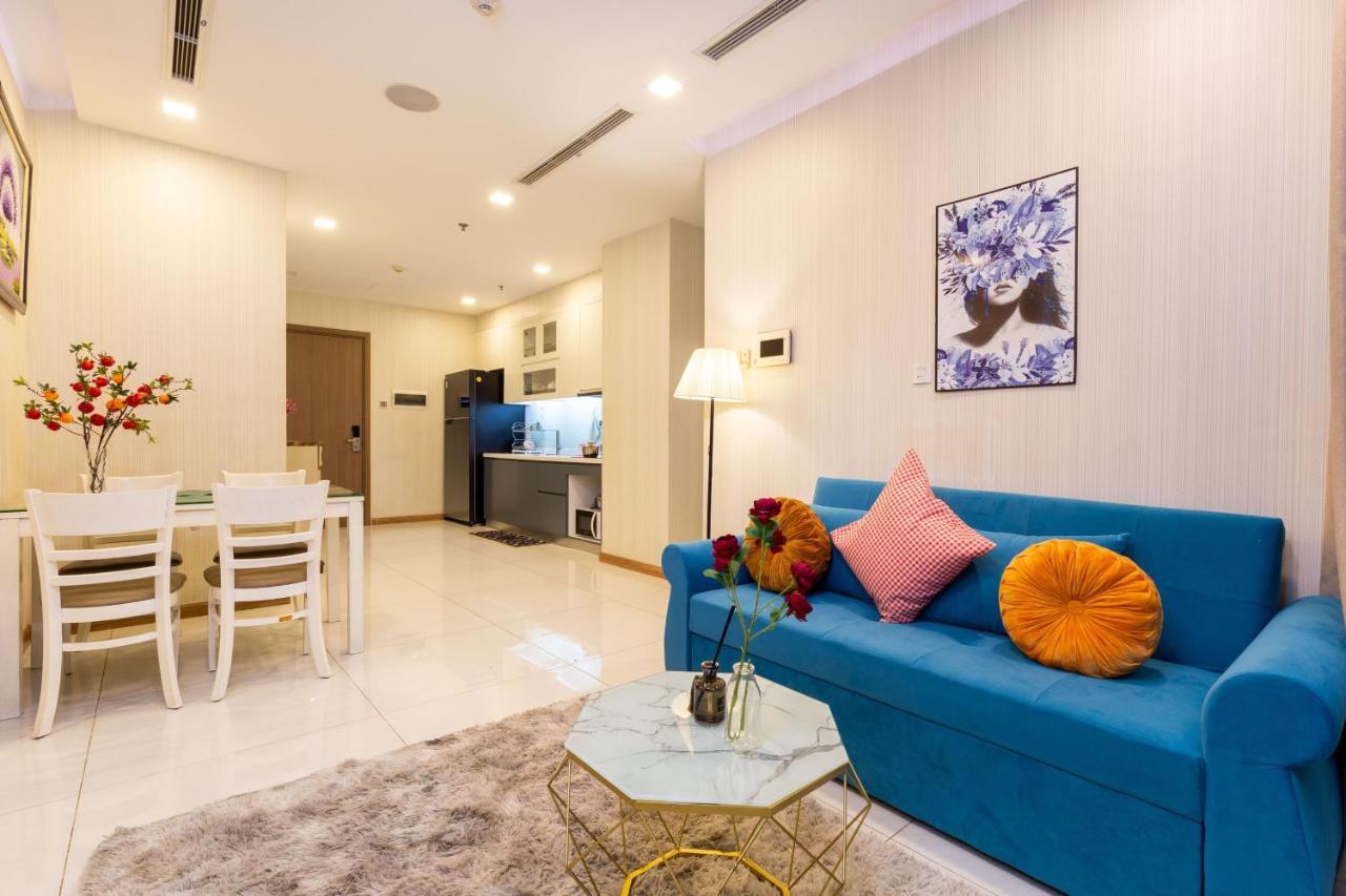 Apartment Vinhome Park *