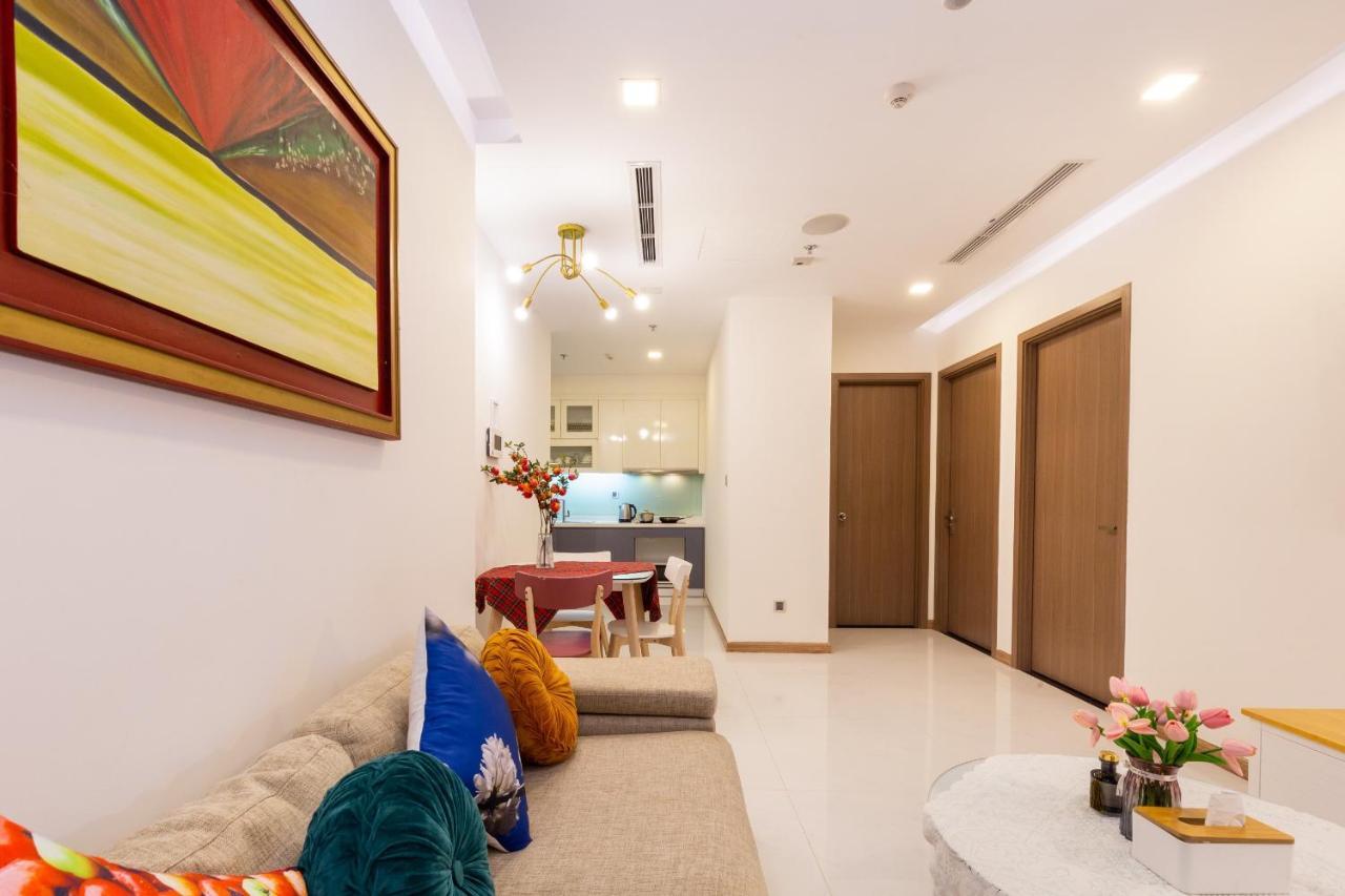Apartment Vinhome Park *