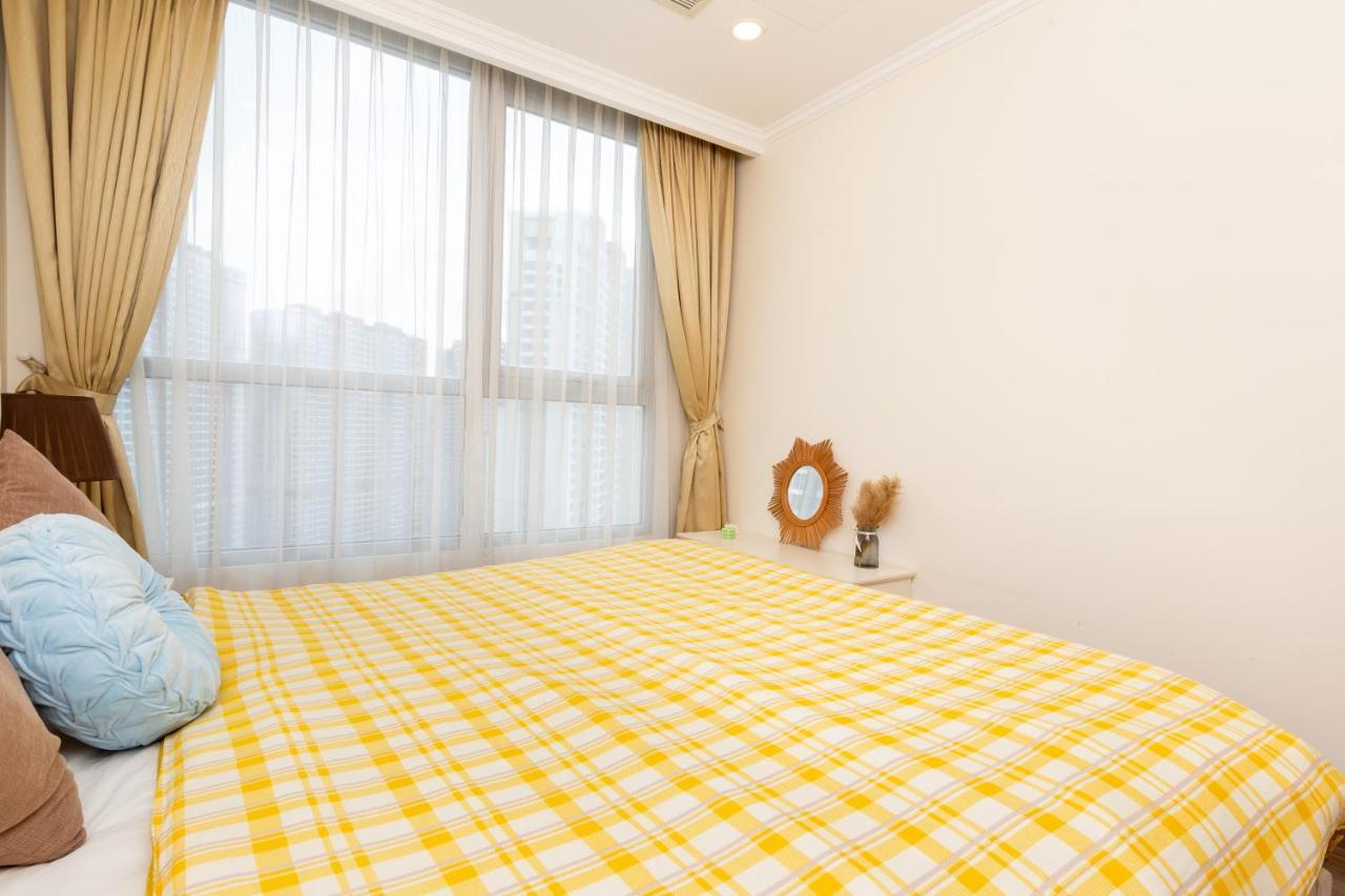 Apartment Vinhome Park *